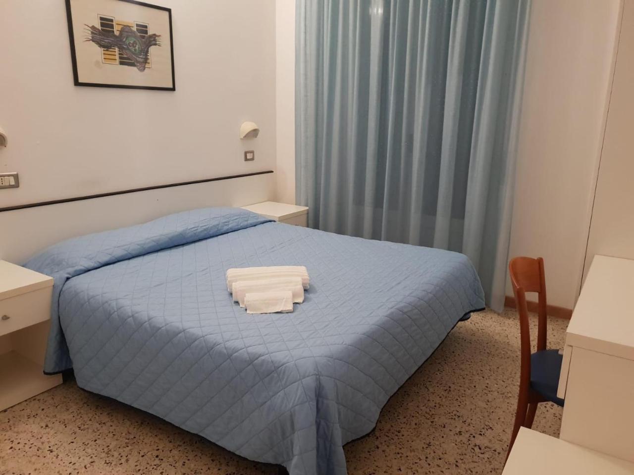 Hotel Riva Rimini Extérieur photo